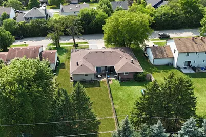 537 Lincoln Avenue, Grayslake, IL 60030 - Photo 27