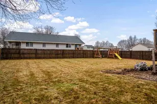 6511 Weaver Rd, Rockford, IL 61114 - Photo 5
