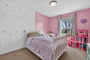 14 Devonshire Cir, Elgin, IL 60123 - Photo 11