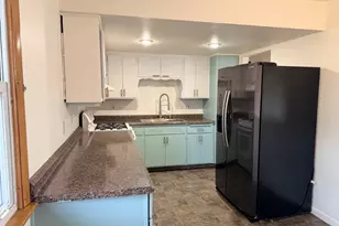 7502 Buffalo Grove Rd, Loves Park, IL 61111 - Photo 5