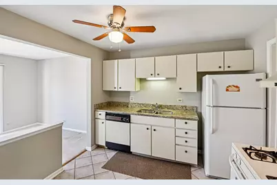 2132 Berkley Court #202B, Naperville, IL 60565 - Photo 5