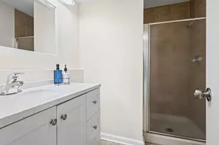 1926 Prairie Square, Schaumburg, IL 60173 - Photo 13