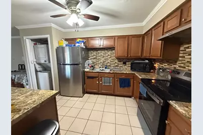 139 W Elk Trail #239, Carol Stream, IL 60188 - Photo 9