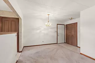 3024 Matthew Ln, Homewood, IL 60430 - Photo 5