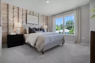 561 N Oak St, Hinckley, IL 60520 - Photo 13