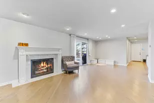 2419 Cumberland Cir, Long Grove, IL 60047 - Photo 13