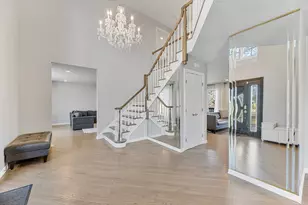 2419 Cumberland Cir, Long Grove, IL 60047 - Photo 3