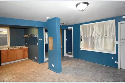 4250 S Artesian Avenue, Chicago, IL 60632 - Photo 9