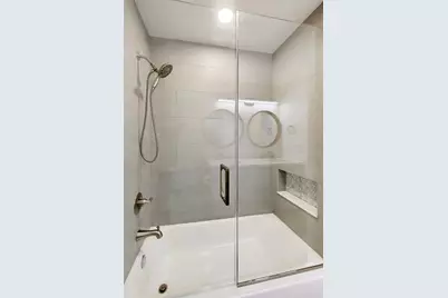 1209 E Davis Street E #2, Arlington Heights, IL 60005 - Photo 19