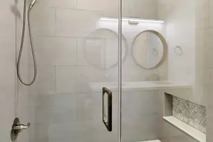 1209 E Davis Street E, Arlington Heights, IL 60005 - Photo 19