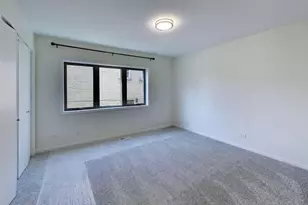 1209 E Davis Street E, Arlington Heights, IL 60005 - Photo 17