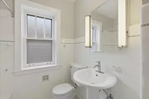 814 Mulford St, Evanston, IL 60202 - Photo 15