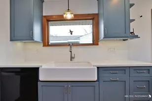 1327 59th St, Downers Grove, IL 60516 - Photo 7