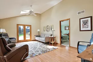 1327 59th St, Downers Grove, IL 60516 - Photo 9