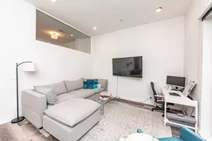 2317 N Clark St, Chicago, IL 60614 - Photo 3