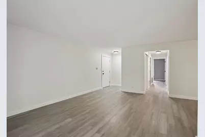 323 Sheffield Court #5, Roselle, IL 60172 - Photo 5