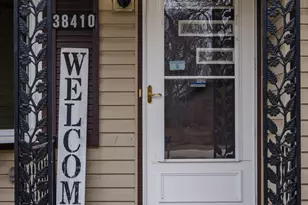 38410 N Tewes Ct, Beach Park, IL 60087 - Photo 3