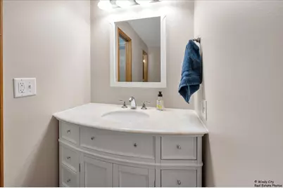 40W388 Guthrie Court, Hampshire, IL 60140 - Photo 7