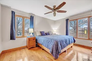 40W388 Guthrie Ct, Hampshire, IL 60140 - Photo 5