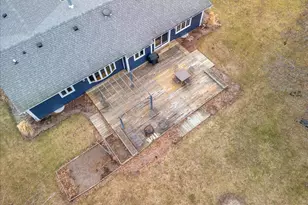 40W388 Guthrie Ct, Hampshire, IL 60140 - Photo 33