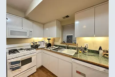 3345 N Southport Avenue #1, Chicago, IL 60657 - Photo 3