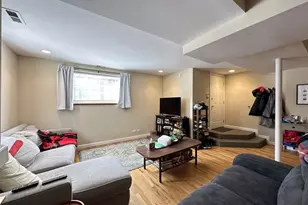 3345 N Southport Ave, Chicago, IL 60657 - Photo 11