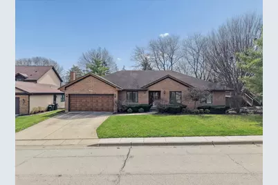 805 Furlong Drive, Libertyville, IL 60048 - Photo 1