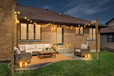 805 Furlong Drive, Libertyville, IL 60048 - Photo 11