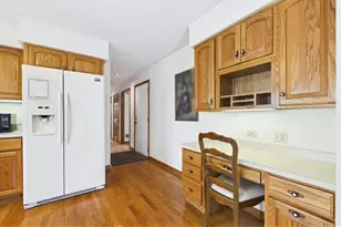 805 Furlong Dr, Libertyville, IL 60048 - Photo 17