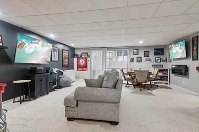 4908 Tile Line Road, Crystal Lake, IL 60012 - Photo 17