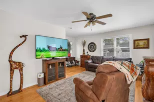 17803 Escanaba Ave, Lansing, IL 60438 - Photo 7