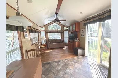 10-158 Woodhaven Lakes, Sublette, IL 61367 - Photo 7