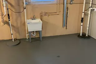 12326 S Racine Ave, Calumet Park, IL 60827 - Photo 9