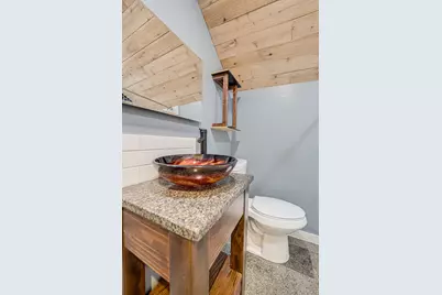 264 N Jackson Street #2, Elgin, IL 60123 - Photo 13