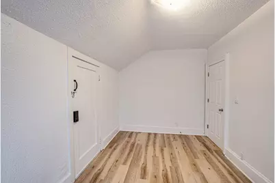 264 N Jackson Street #2, Elgin, IL 60123 - Photo 11