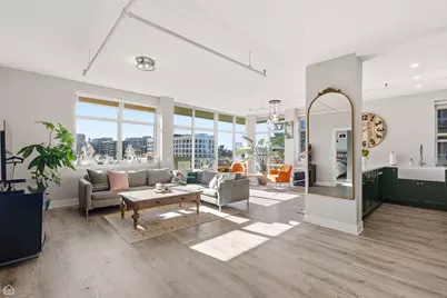 511 W Division Street #512, Chicago, IL 60610 - Photo 3
