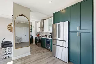 511 W Division St, Chicago, IL 60610 - Photo 5