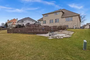 11042 Mayflower Ln, Orland Park, IL 60467 - Photo 43