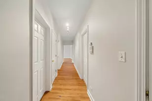 2002 W Estes Ave, Chicago, IL 60645 - Photo 3