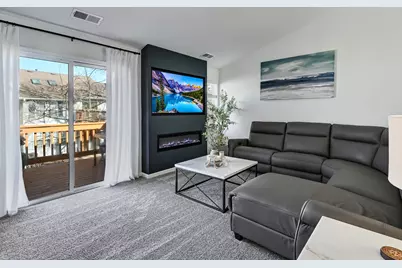 262 Waverly Court, Willowbrook, IL 60527 - Photo 7