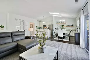 262 Waverly Ct, Willowbrook, IL 60527 - Photo 9