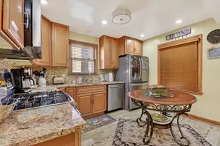 8407 S Wolcott Ave, Chicago, IL 60620 - Photo 13