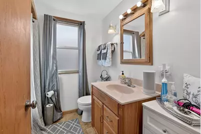 8407 S Wolcott Avenue, Chicago, IL 60620 - Photo 17