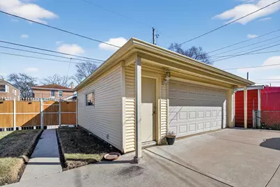 8407 S Wolcott Avenue, Chicago, IL 60620 - Photo 33