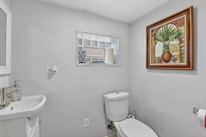 8407 S Wolcott Avenue, Chicago, IL 60620 - Photo 25