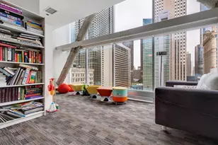 8 E Randolph St, Chicago, IL 60601 - Photo 23