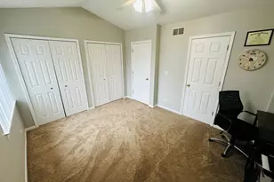 419 Lakeview Cir, Bolingbrook, IL 60440 - Photo 13