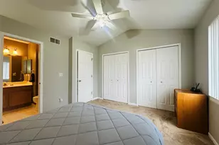 419 Lakeview Cir, Bolingbrook, IL 60440 - Photo 11