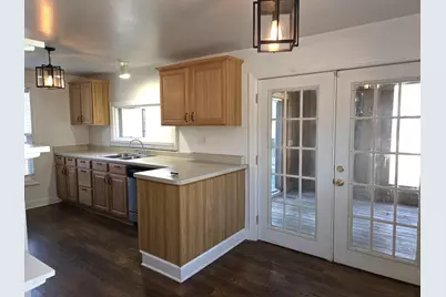 900 Ridgewood Road, Rockford, IL 61107 - Photo 11