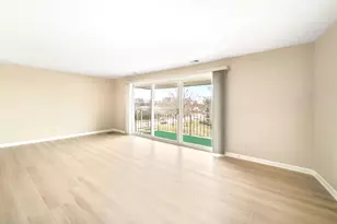 1025 S Fernandez Ave, Arlington Heights, IL 60005 - Photo 3